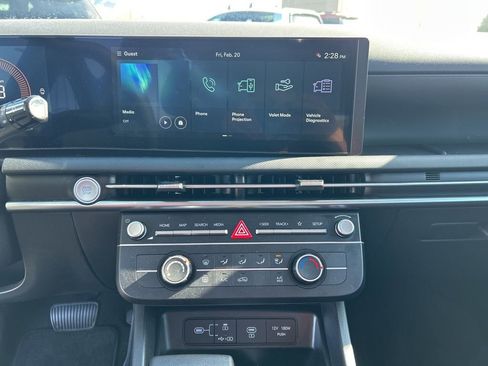 Used 2026 Hyundai Tucson SE image 18