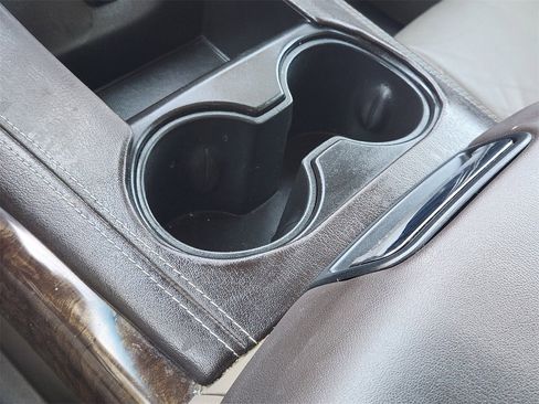 Used 2015 Chevrolet Tahoe LT w/ Luxury Package image 19