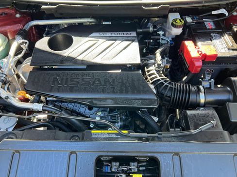 Used 2025 Nissan Rogue SV image 29