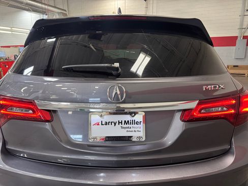 Used 2017 Acura MDX FWD image 24