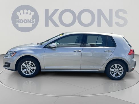 Used 2016 Volkswagen Golf S FWD image 2