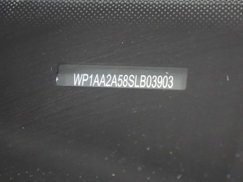 Certified 2025 Porsche Macan image 45