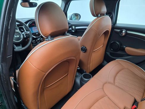 Used 2024 MINI Cooper S w/ Signature Upholstery Package FWD image 15