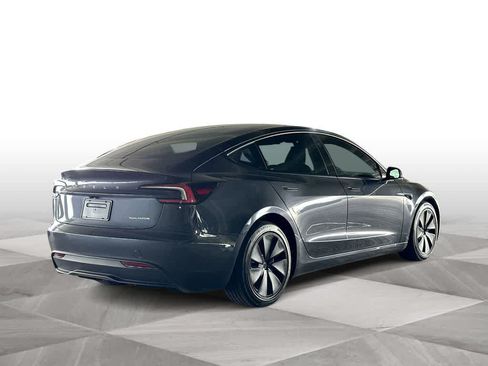 Used 2025 Tesla Model 3 Long Range AWD/4WD image 8