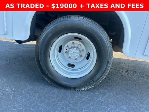 Used 2016 Ford F350 XL w/ Power Equipment Group image 9