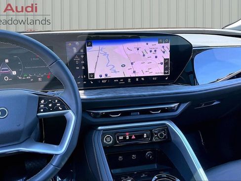 Used 2025 Audi Q5 Premium w/ Convenience Package AWD/4WD image 9