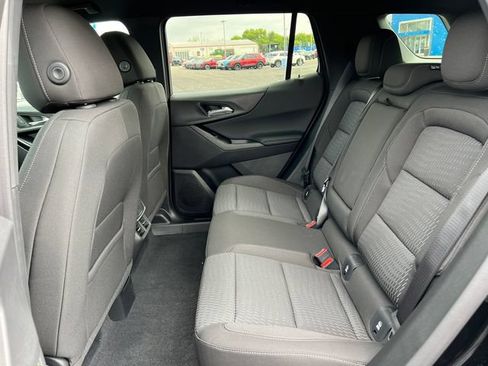 New 2027 Chevrolet Equinox LT FWD image 4
