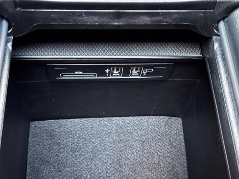 Used 2022 Mercedes-Benz G 63 AMG Squared w/ AMG Night Package image 37