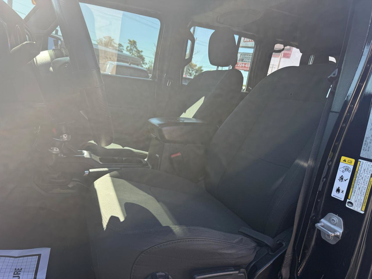 Used 2018 Jeep Wrangler Unlimited Sport AWD/4WD image 9