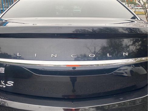 Used 2016 Lincoln MKS AWD w/ Livery Package image 36