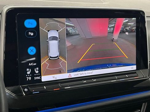 Used 2025 Volkswagen Atlas Cross Sport SEL Premium R-Line AWD/4WD image 30