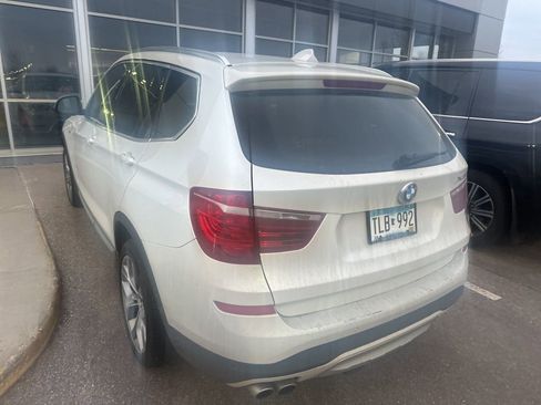 Used 2017 BMW X3 xDrive28i image 12