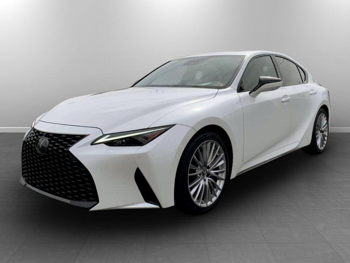 Used 2021 Lexus IS 300 AWD image 3