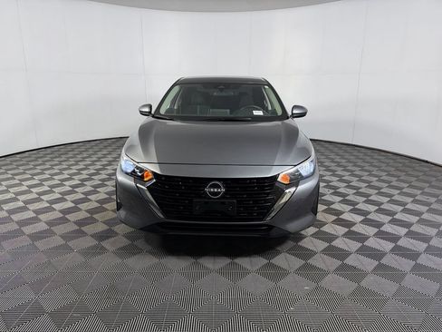 Used 2025 Nissan Sentra SV w/ All-Weather Package FWD image 5