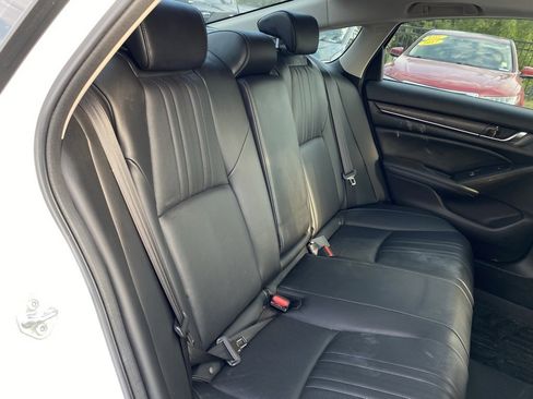 Used 2022 Honda Accord Touring image 26