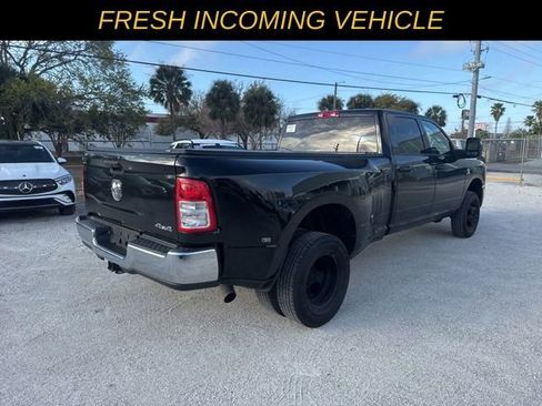Used 2023 RAM 3500 Tradesman w/ Chrome Appearance Group image 3