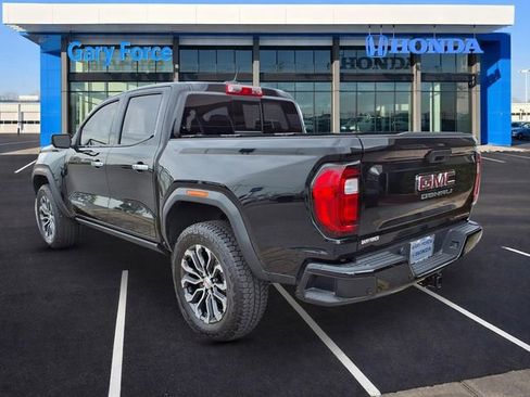 Used 2025 GMC Canyon Denali AWD/4WD image 3