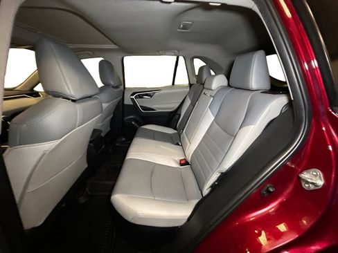 Used 2021 Toyota RAV4 XLE Premium AWD/4WD image 13