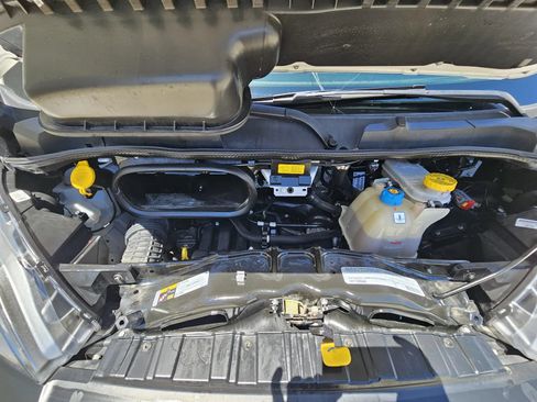 Used 2025 RAM ProMaster 2500 w/ Convenience Group FWD image 28