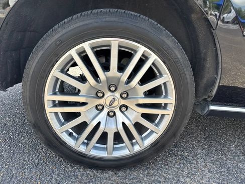 Used 2024 Ford Expedition Max Limited RWD image 11