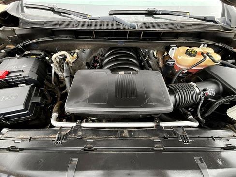 Used 2022 Chevrolet Tahoe RST w/ Luxury Package image 9