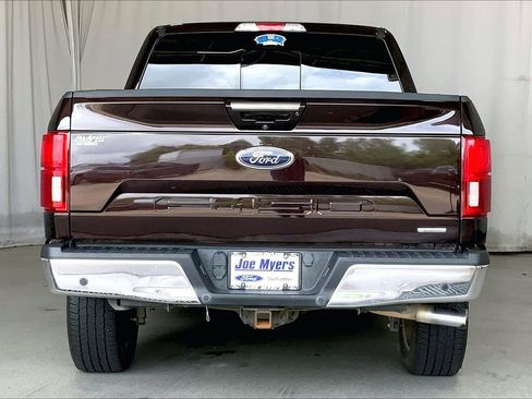Used 2019 Ford F150 Lariat AWD/4WD image 4
