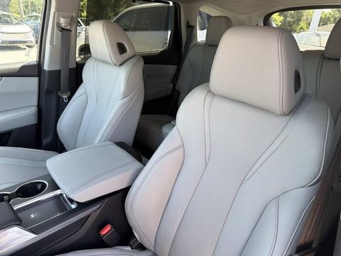 Used 2024 Acura MDX SH-AWD w/ Technology Package image 11