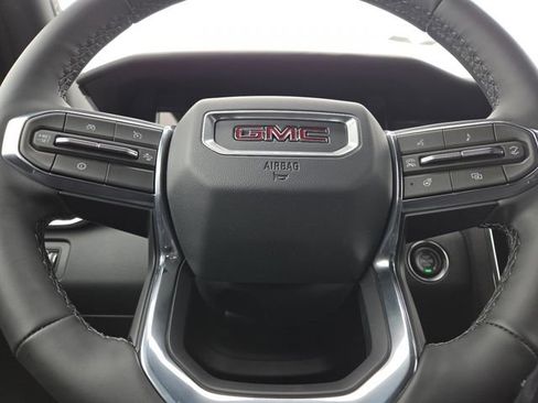 New 2026 GMC Acadia Elevation image 35