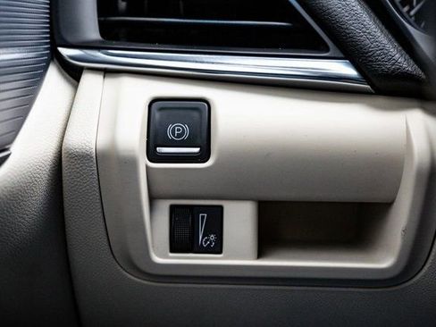 Used 2023 Cadillac CT4 Luxury w/ Sun And Sound Package image 27