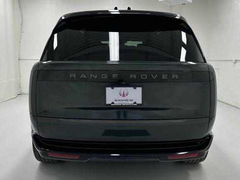 Used 2025 Land Rover Range Rover Long Wheelbase SE image 7