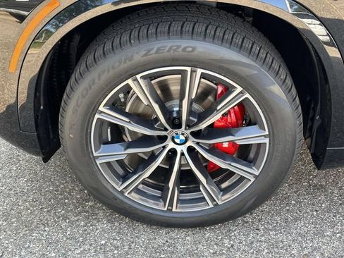 New 2026 BMW X5 xDrive40i AWD/4WD image 7