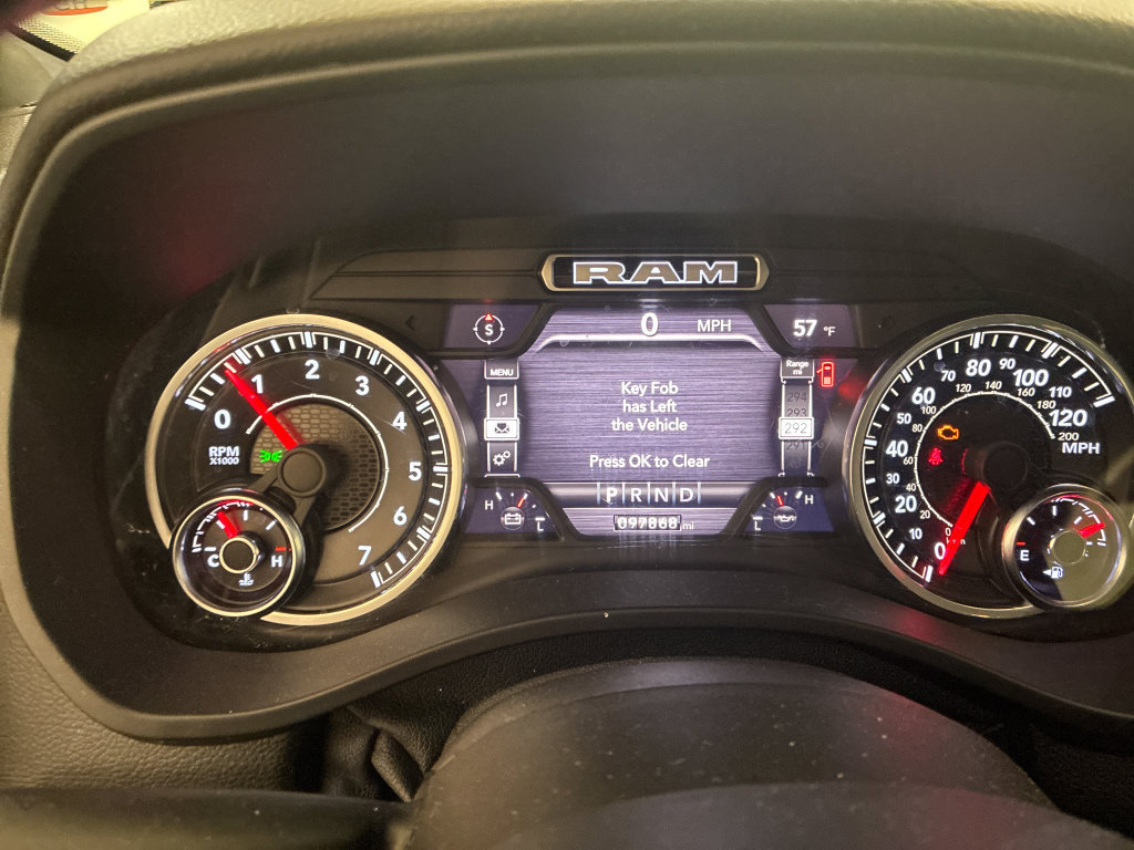 Used 2022 RAM 1500 Big Horn AWD/4WD image 12