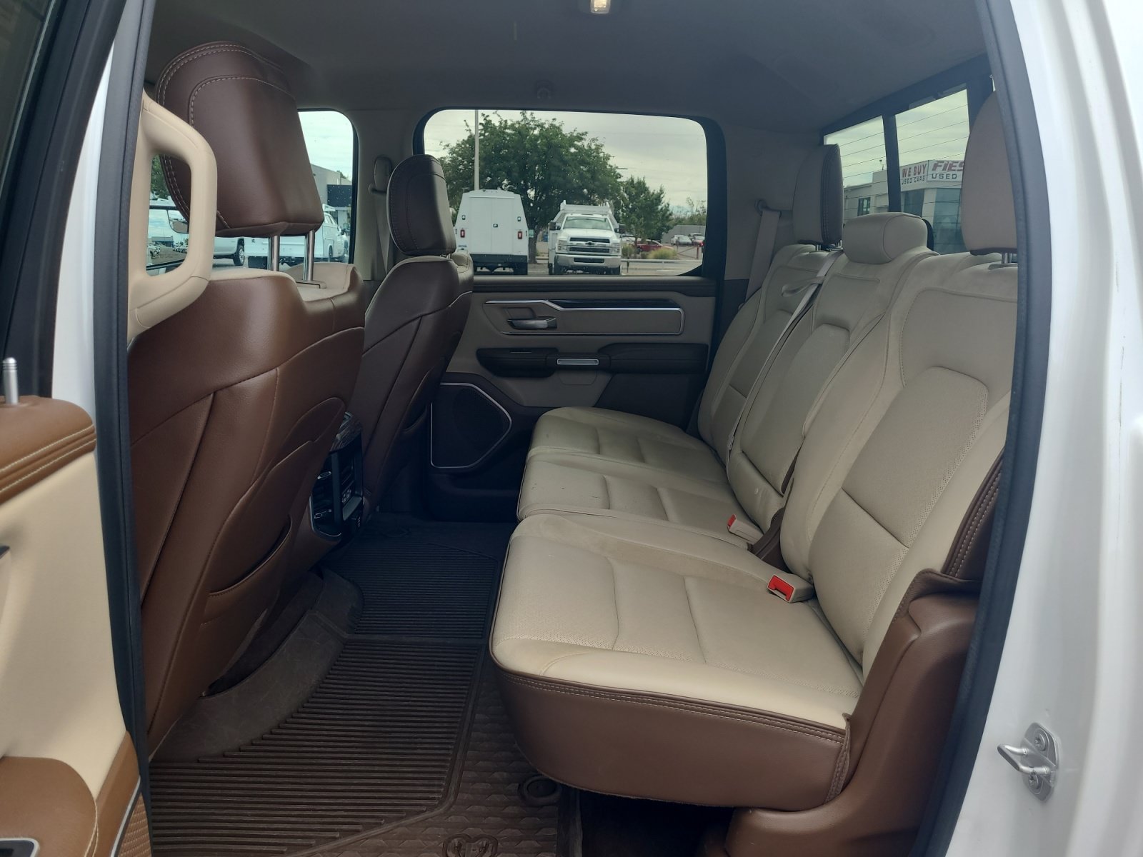 Used 2020 RAM 1500 Laramie AWD/4WD image 24