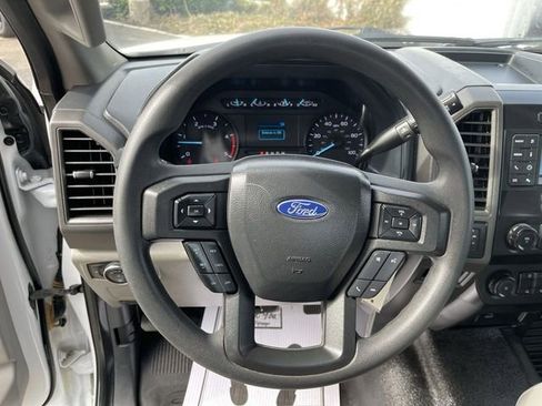 Used 2022 Ford F250 XL w/ Power Equipment Group image 14