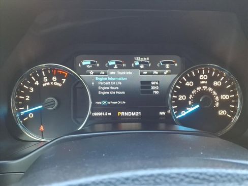 Used 2015 Ford F150 Lariat w/ Equipment Group 502A Luxury image 27