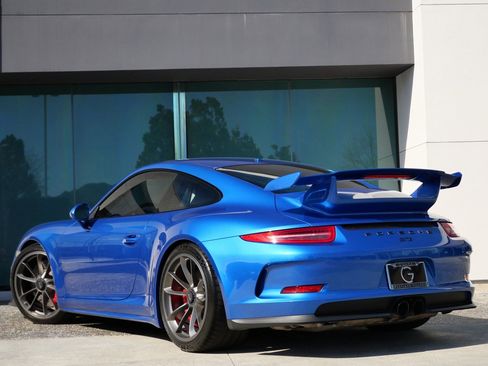 Used 2015 Porsche 911 GT3 image 6