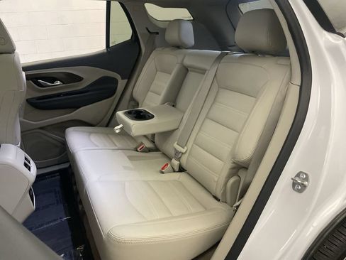 Used 2024 GMC Terrain Denali w/ Denali Premium Package AWD/4WD image 20