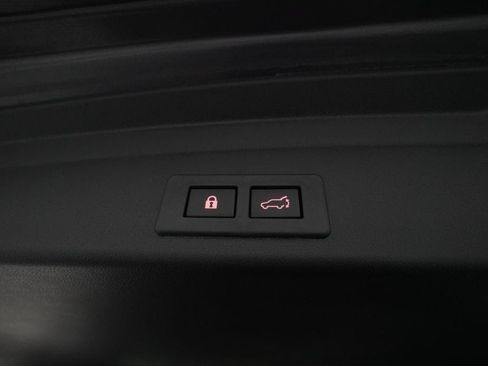 Certified 2023 Subaru Ascent Touring AWD/4WD image 15