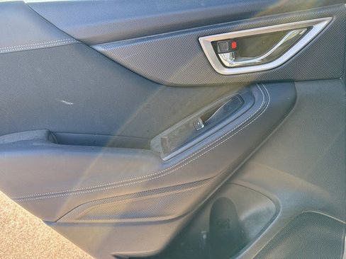 Used 2019 Subaru Forester Premium image 12