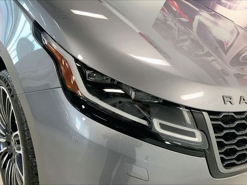 Used 2020 Land Rover Range Rover Velar R-Dynamic S image 29