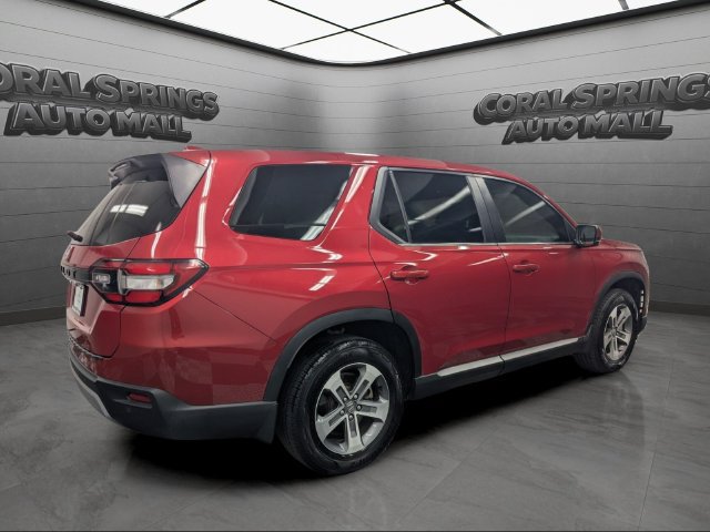 Used 2025 Honda Pilot EX-L image 7