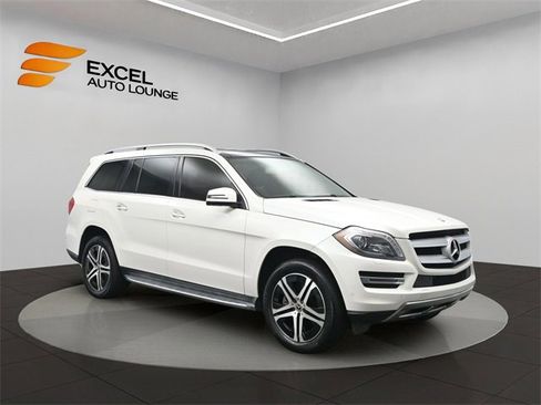 Used 2016 Mercedes-Benz GL 450 4MATIC w/ Premium I Package image 7