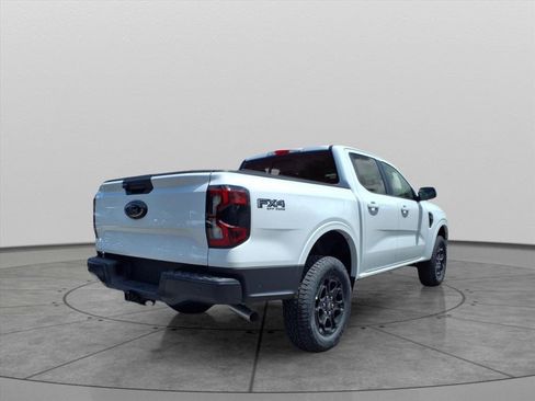 New 2025 Ford Ranger Lariat w/ FX4 Off-Road Package image 3
