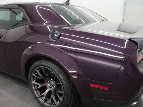 Used 2020 Dodge Challenger SRT Hellcat Redeye image 29