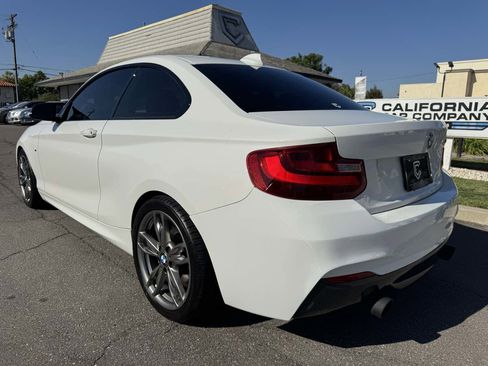 Used 2014 BMW M235i Coupe image 4