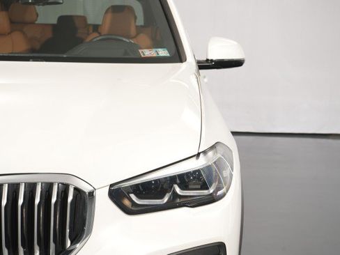 Used 2023 BMW X5 xDrive40i w/ Premium Package image 10