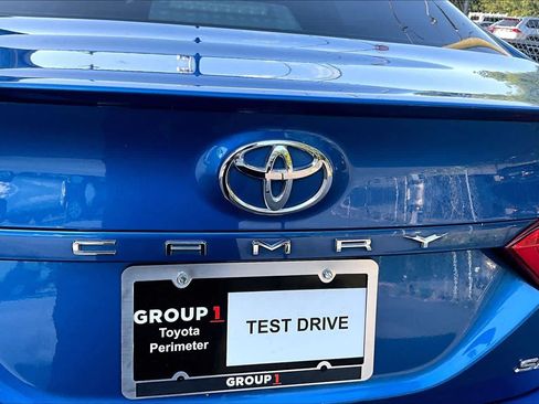 Used 2018 Toyota Camry SE w/ Audio Package FWD image 31