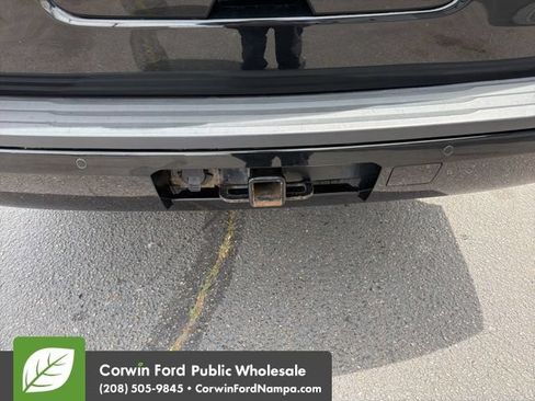 Used 2019 Chevrolet Tahoe LT AWD/4WD image 12
