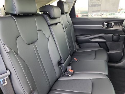 New 2026 Kia Sorento EX image 19
