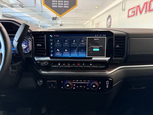 Certified 2025 Chevrolet Silverado 2500 LT image 18